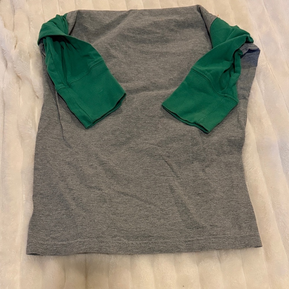 Nike Gray and Green Baseball Tee - Picture 5 of 5